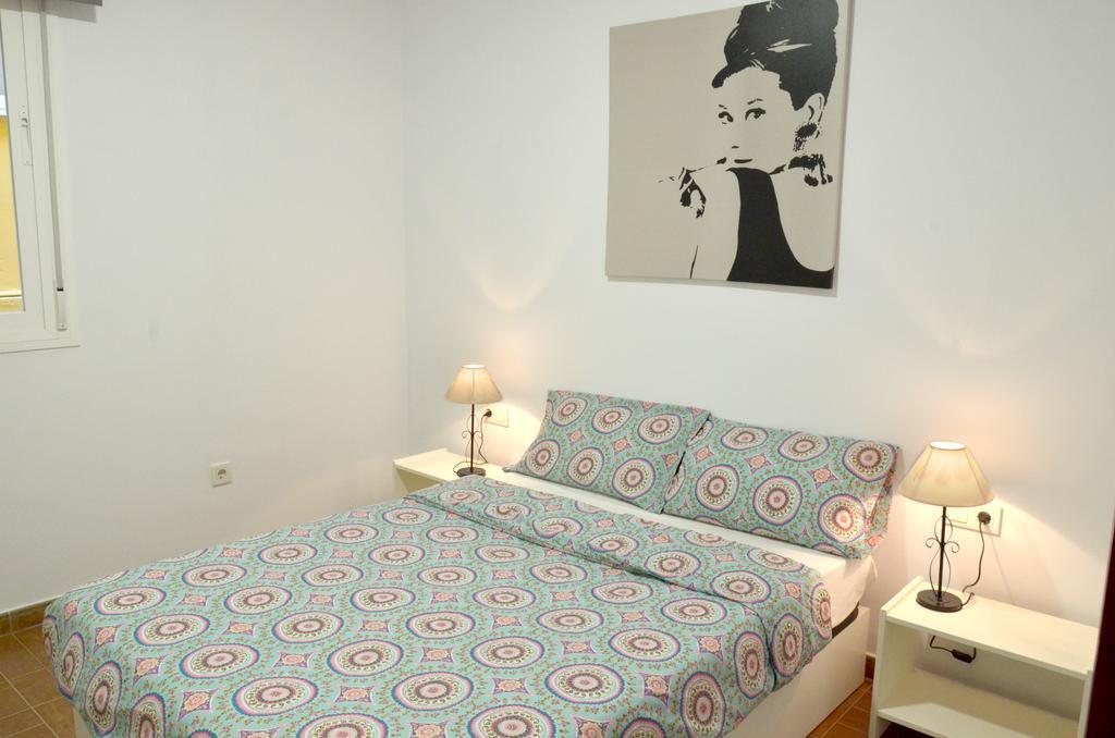 Apartamento San Jacinto Севилья Экстерьер фото